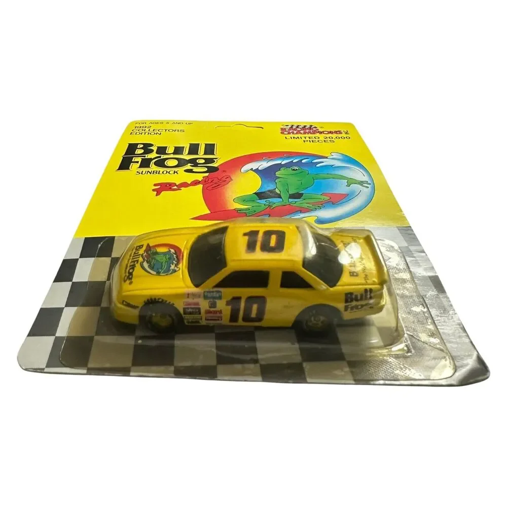 Limited Edition 1992 BullFrog Sunblock #10‎ Derrike Cope Chevrolet Lumina Racing